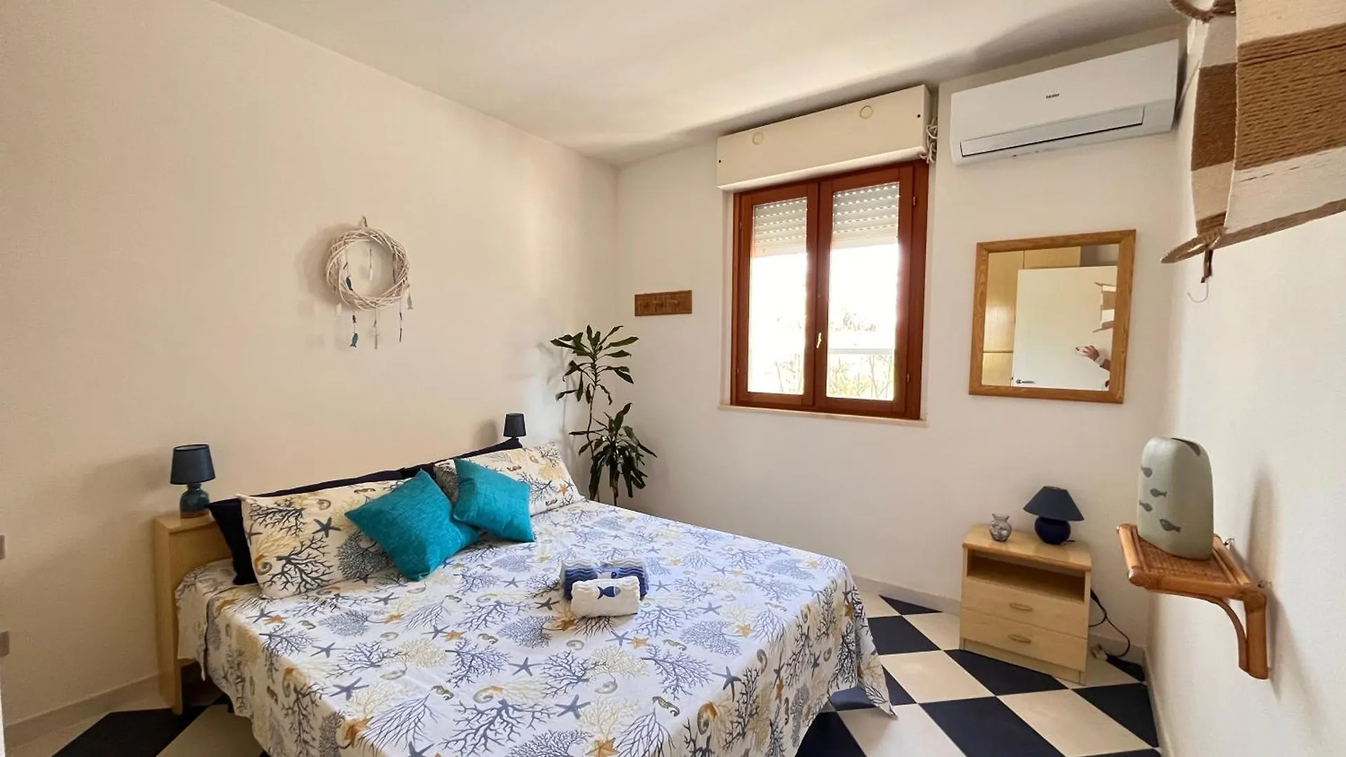 Sea Charm Apartment 阿尔盖罗