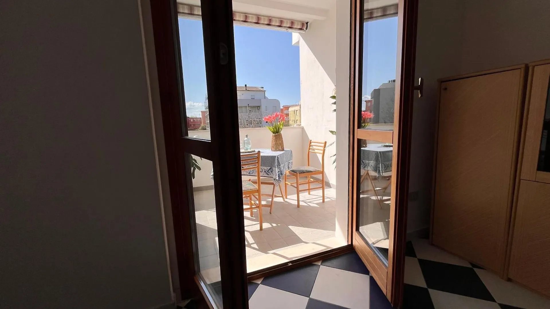 Sea Charm Apartment 阿尔盖罗