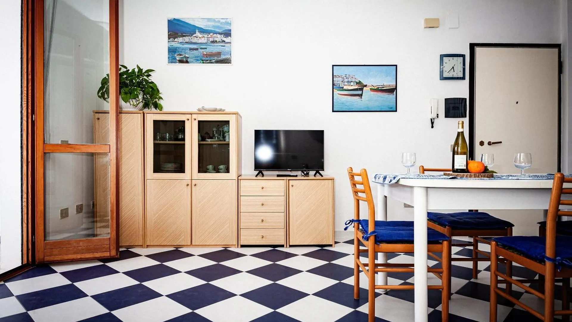 Sea Charm Apartment 阿尔盖罗